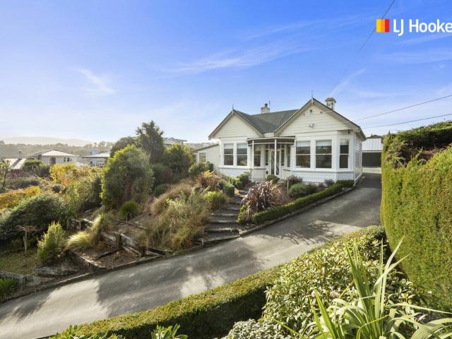 House for sale in Otakou