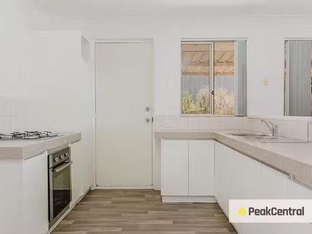 House for rent in Leda