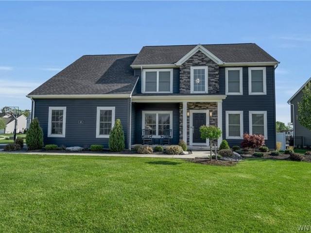 House for sale in Bowmansville, New York