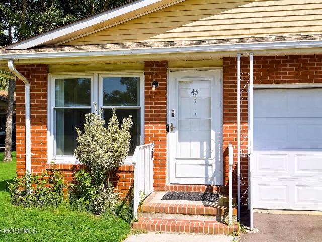 House for sale in Manahawkin, New Jersey