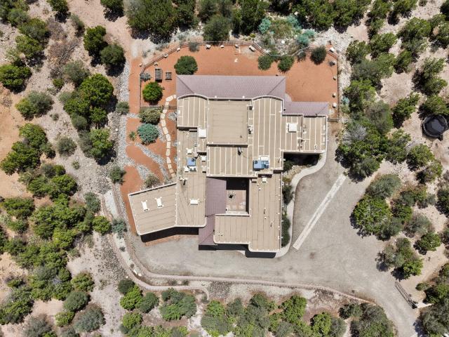 House for sale in Edgewood, New Mexico