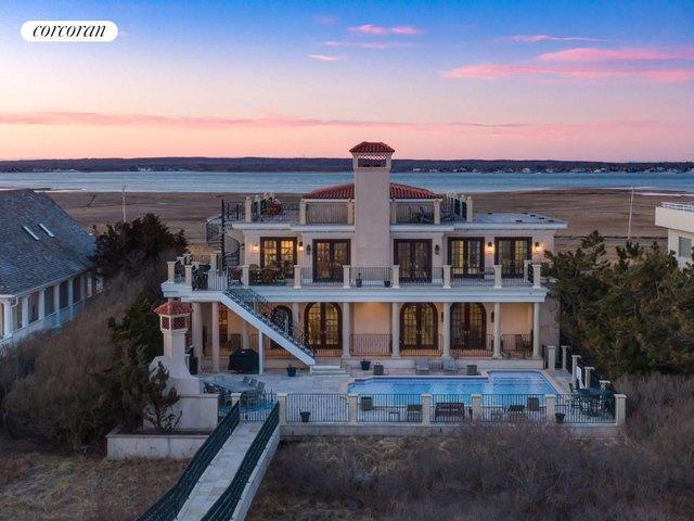 House for sale in Sagaponack, New York