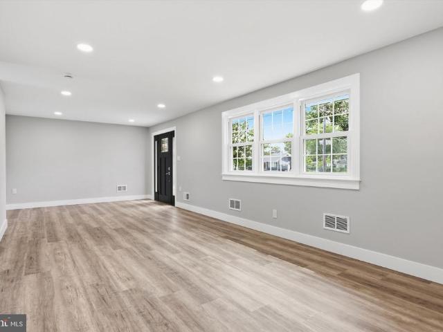 House for sale in Florence, New Jersey