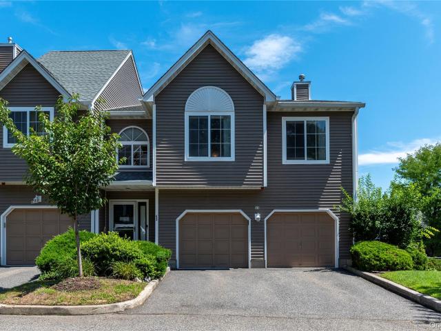 Condo for sale in Rockland, New York