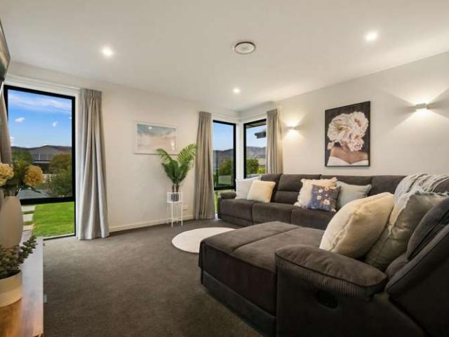 House for sale in Otakou