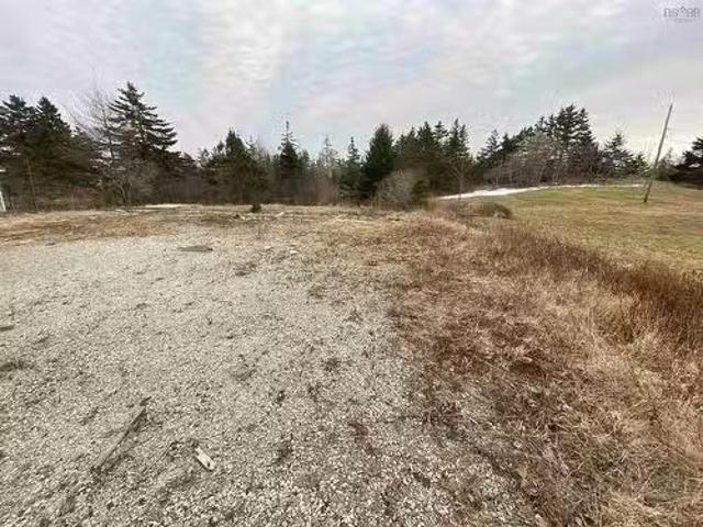 House for sale in Pubnico, Nova Scotia