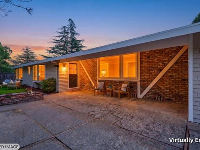 House for sale in San Anselmo, California