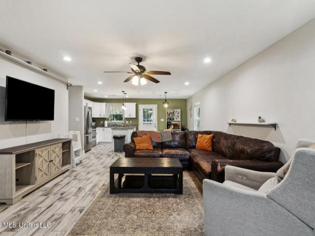 House for sale in Carriere, Mississippi