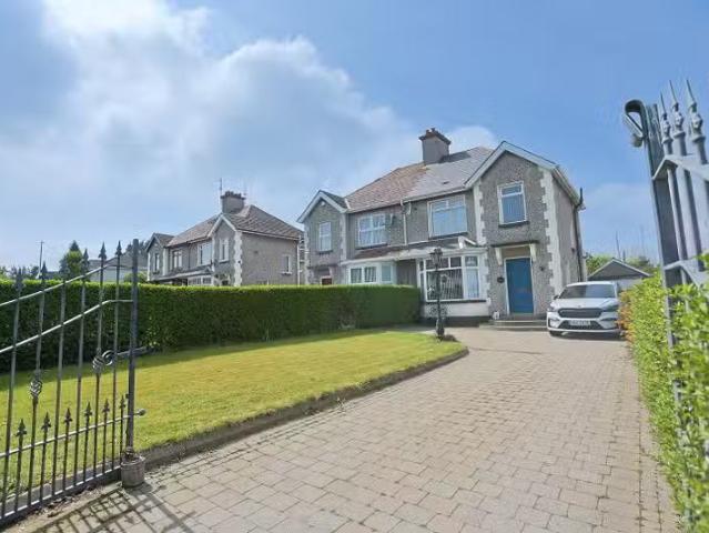 House for sale in Corry, Connacht