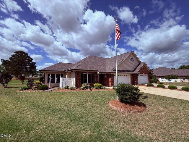 Townhouse for sale in Dunn, North Carolina