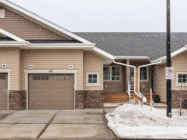 House for sale in Alberta