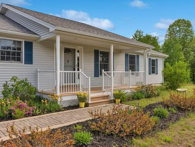 House for sale in Alfred, Maine