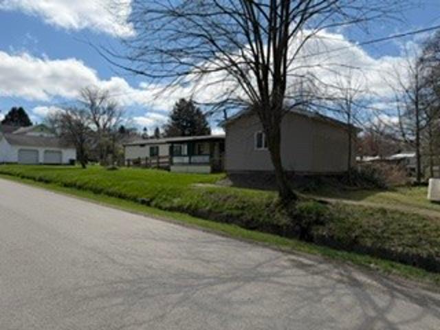 House for sale in Mercer, Pennsylvania