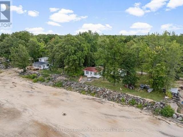 House for sale in Renfrew, Ontario