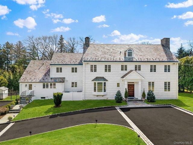 House for sale in Scarsdale, New York