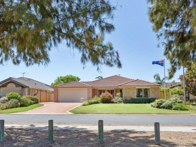 House for sale in Hocking, Western Australia