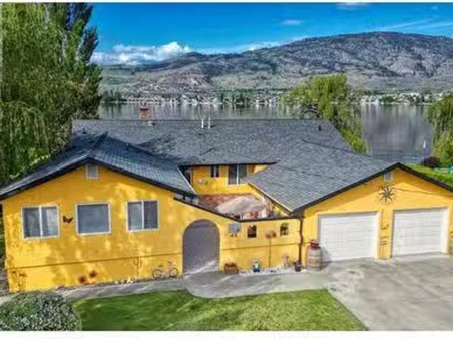 House for sale in Osoyoos, British Columbia