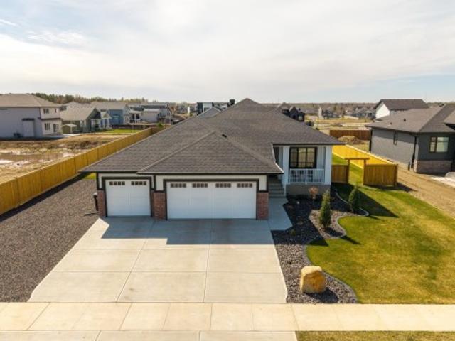House for sale in Ardrossan, Alberta