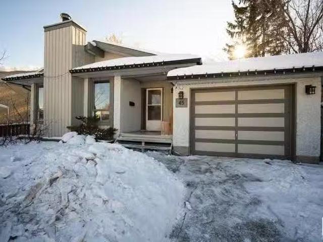 House for sale in Sherwood Park, Alberta