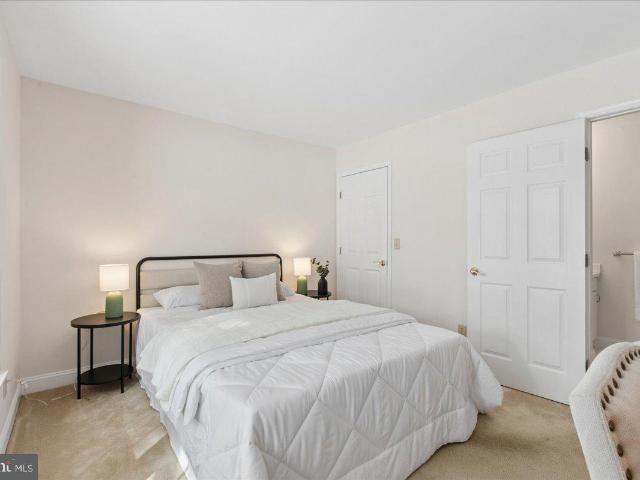 Condo for sale in Plainsboro, New Jersey