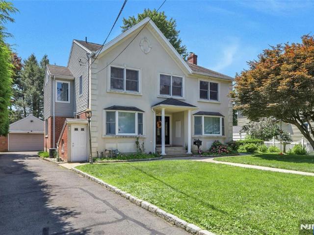 House for sale in Emerson