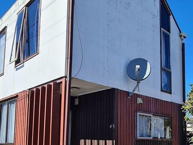 Apartment for rent in Otakou