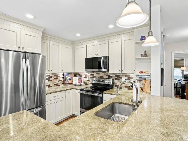 Condo for sale in Cortlandt Manor, New York