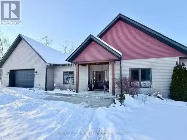 House for sale in Kawartha Lakes, Central Ontario