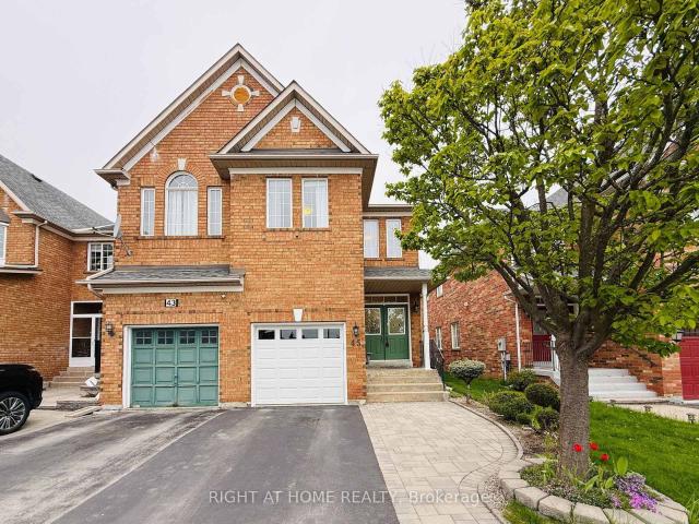 Townhouse for sale in Woburn, Ontario