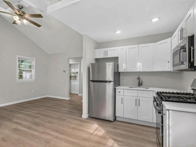 House for sale in Lake Ronkonkoma, Town of Brookhaven