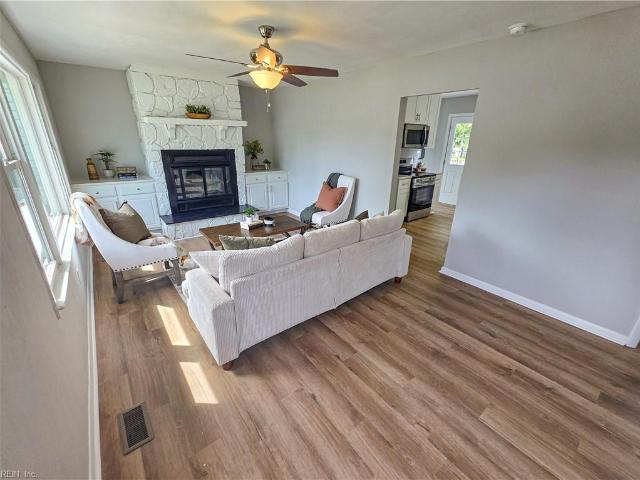 House for sale in Northampton, Hampton