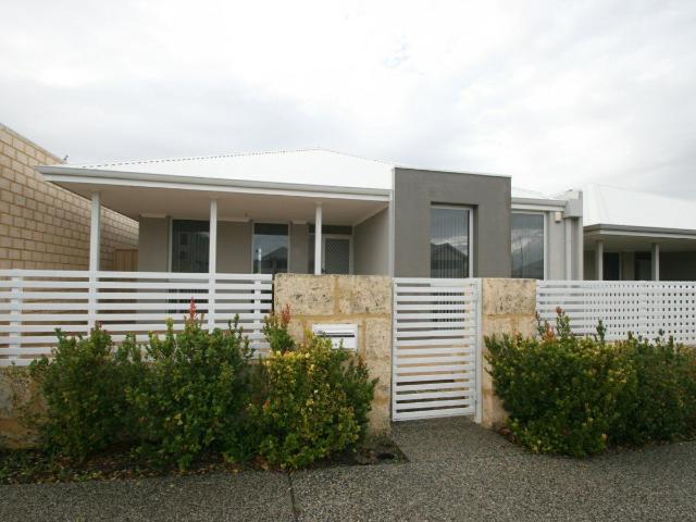Apartment for rent in Atwell, Western Australia