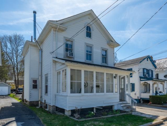 House for sale in Newton, New Jersey