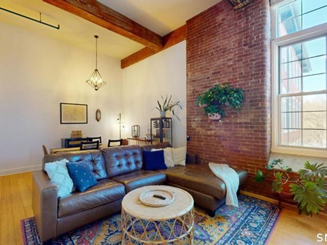 Condo for sale in Plainfield, Connecticut