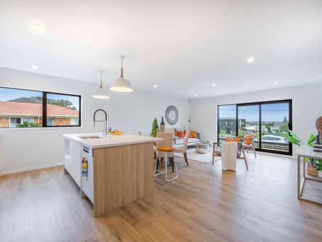 Apartment for sale in Forrest Hill