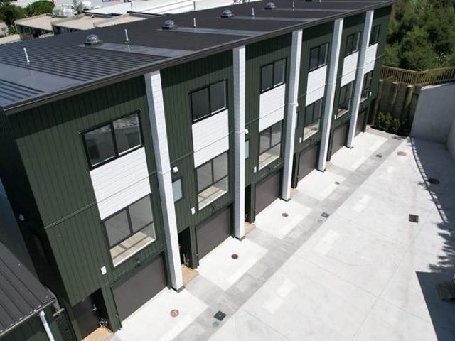 House for rent in Whangaparaoa, Oroua County