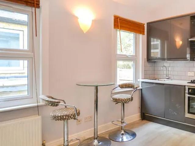 Apartment for rent in West Hampstead, Isle Of Man