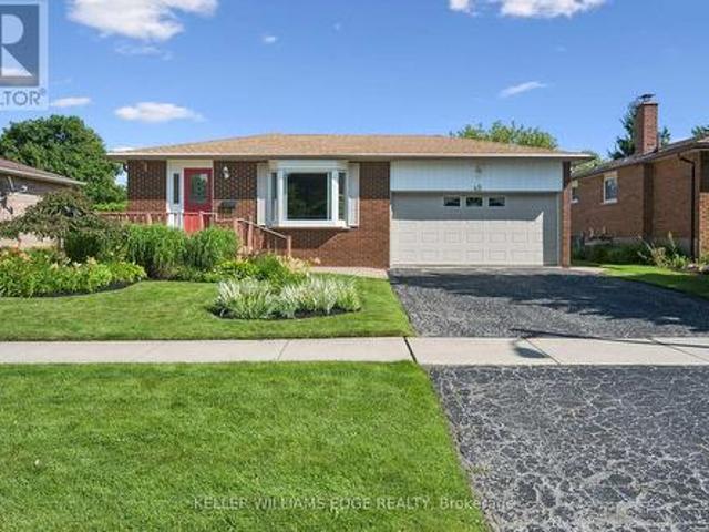 House for sale in Ancaster, Ontario