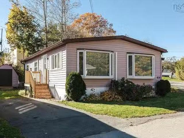 House for sale in Dartmouth, Nova Scotia