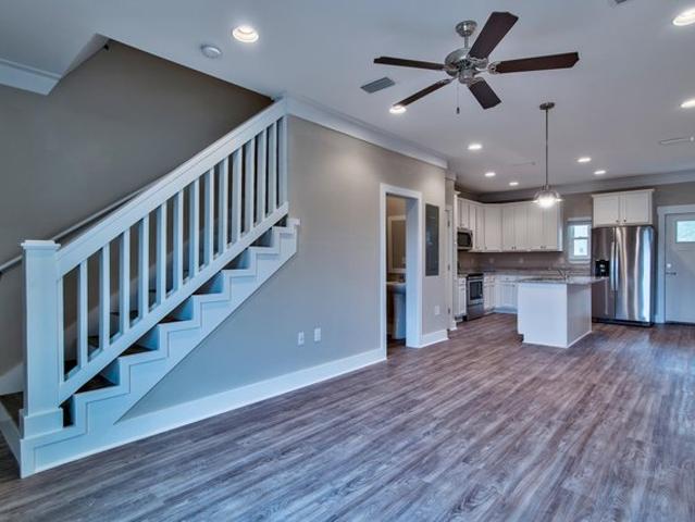 Townhouse for sale in Walton, Florida
