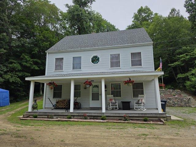 House for sale in Jewett City, Connecticut