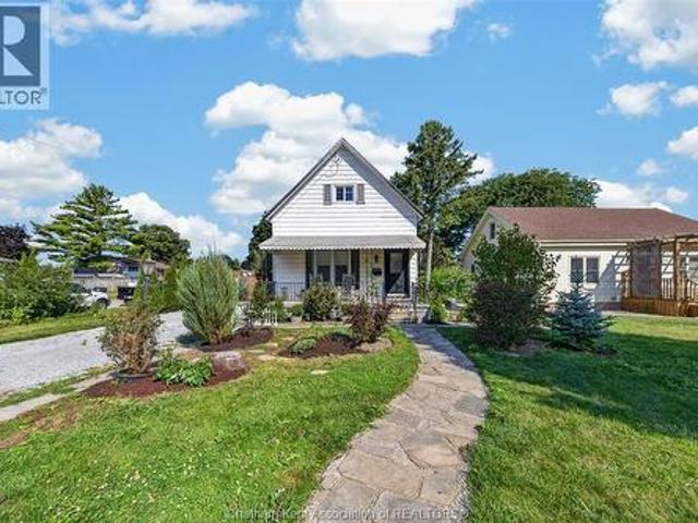 House for sale in Chatham–kent, Ontario