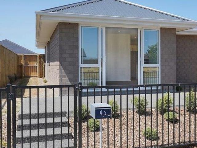 House for rent in Pegasus, Waimakariri District
