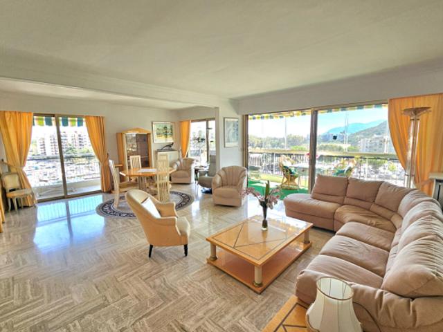 Appartement vente à Mandelieu-la-Napoule, Alpes-Maritimes