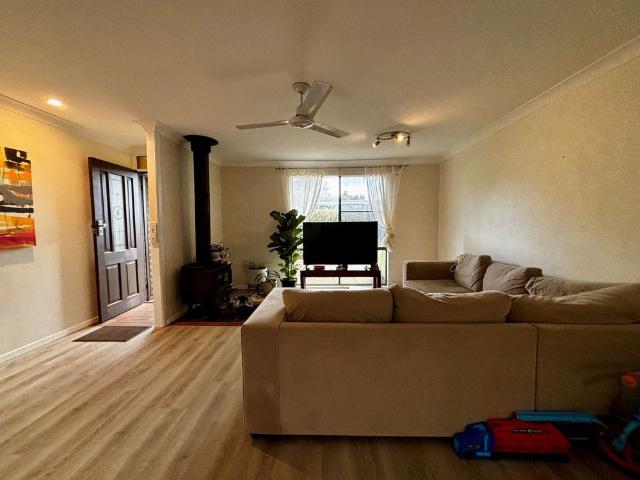 House for rent in Sandy Beach, Coffs Harbour City Council