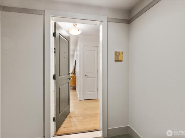 Condo for sale in Edmonds, Washington