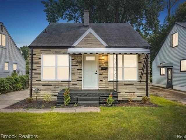 House for sale in Pontiac, Michigan