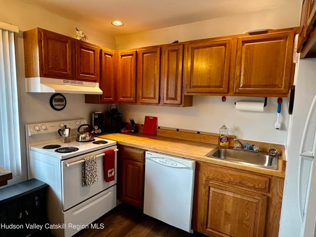 Condo for sale in Ashland, New York