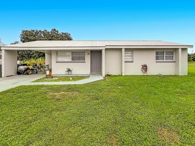 House for sale in Frostproof, Polk County