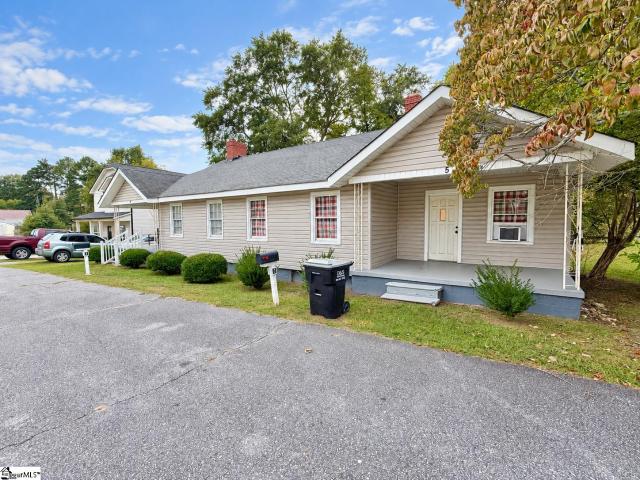 House for sale in Belton, Anderson County